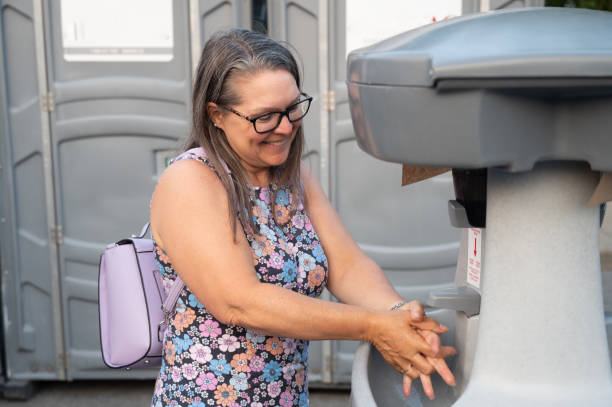 Best Luxury portable toilet rental  in Conway, PA